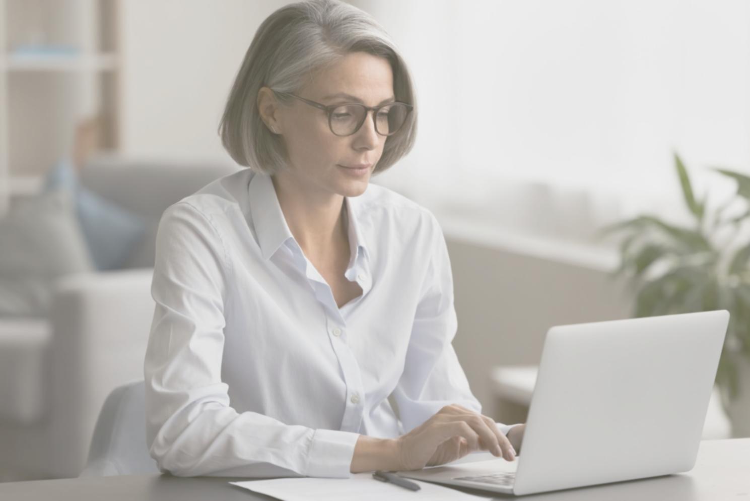 Professionelle Fotografie-Ausrüstung und Kompositionswerkzeuge in unseren Schulungsräumen